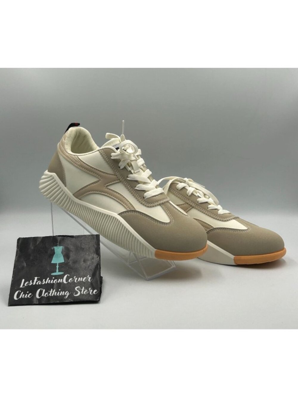 NWT De Florance Women's Beige White Cloudea Arch Support Sneakers Size 10 3330